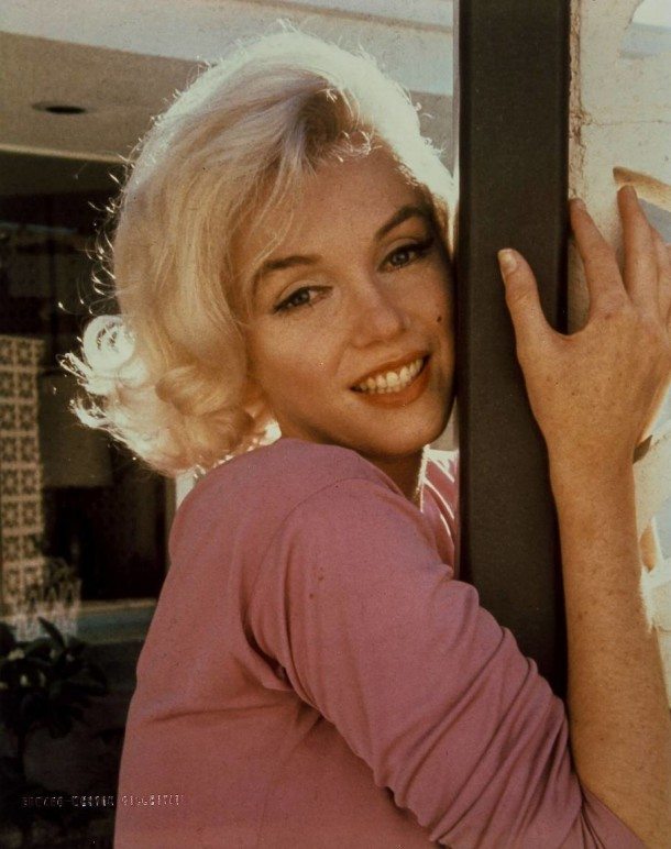 George Barris' Iconic Photographs of Marilyn Monroe Tomatoheart -9