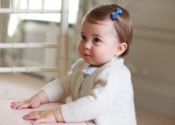 Princess Charlotte Pics Tomatoheart | 5 Pics of Princess Charlotte That Her Parents Want You To See Before Wishing Happy Birth Day To Her. Jon Snow is Alive | 5 5 Pics of Princess Charlotte That Her Parents Want You To See Before Wishing Happy Birth Day To Her. Tomatoheart.com 3