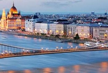 Top 15 Riveting Reasons Why You Should Travel to Budapest Tomatoheart.com