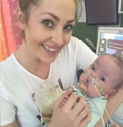 This Mother Donates 131 Gallons of Breast Milk to Local Hospital After the Death of Her Infant Son - Meet Demi Frandsen Tomatoheart.com 4