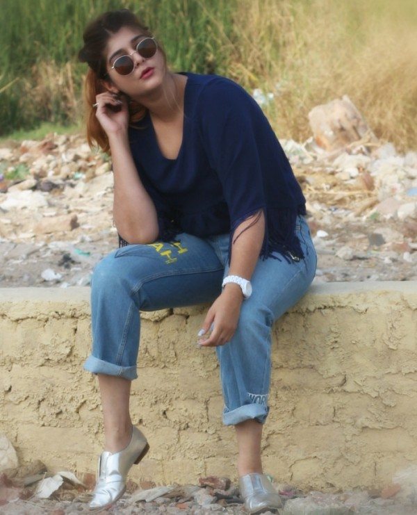 Indian Fashion Bloggers deeksha 10 Indian Fashion Bloggers That Will Definitely Up Your Style Quotient Tomatoheart 8