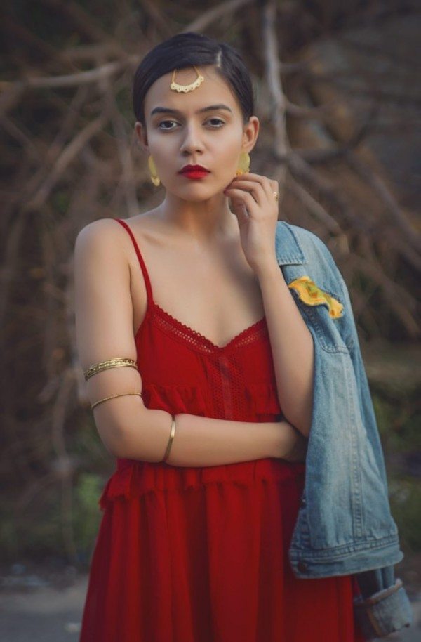 Indian Fashion Bloggers komal 10 Indian Fashion Bloggers That Will Definitely Up Your Style Quotient Tomatoheart 11
