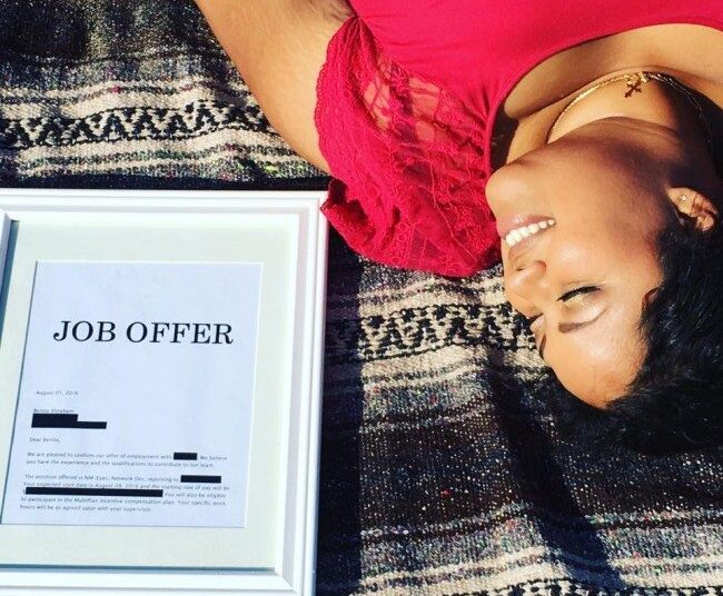 This Woman's Romantic Photoshoot of Job Announcement is Taking the Internet By Storm Tomatoheart.com 2