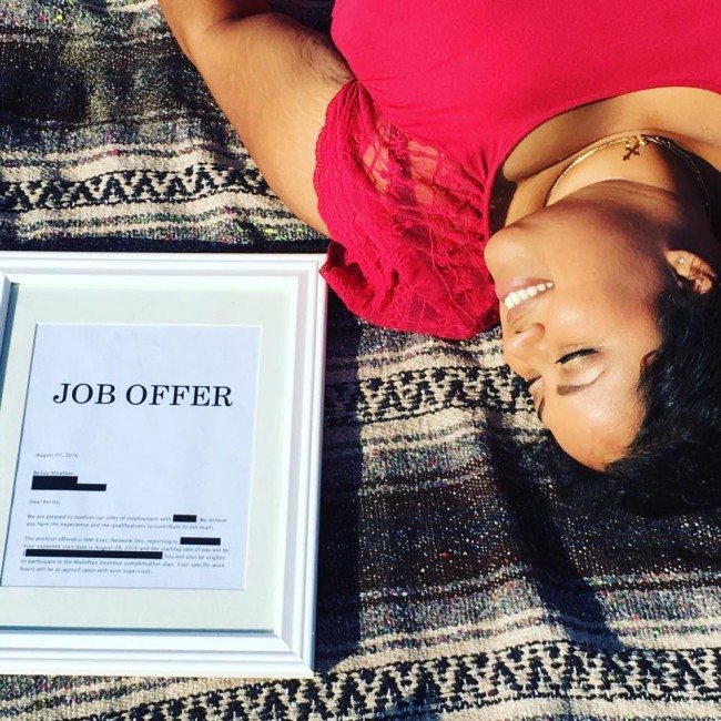 This Woman's Romantic Photoshoot of Job Announcement is Taking the Internet By Storm Tomatoheart.com 2