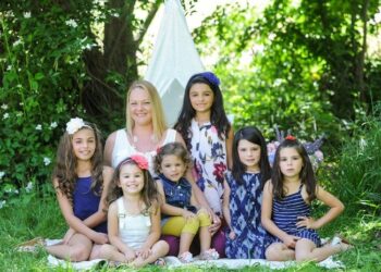 Meet Lacey Dunkin, the Single Mother Who Adopts Six Sisters to Keep Them Together Forever Tomatoheart.com