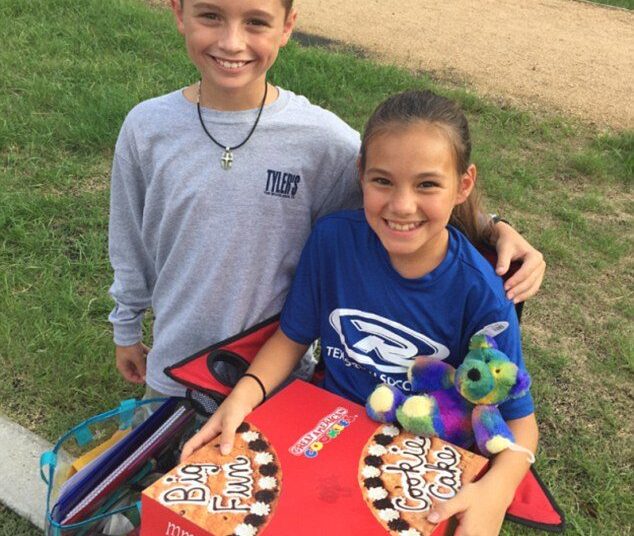 This 10 Year Old's Note to Her Girlfriend Will Melt Your Heart (  The Cutest Love Story ) Tomatoheart.com 2