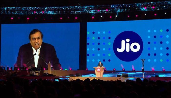 Reliance Offered Jio Life with Amazing 4G Tariff Plans for Unstoppable India Tomatoheart.com 1