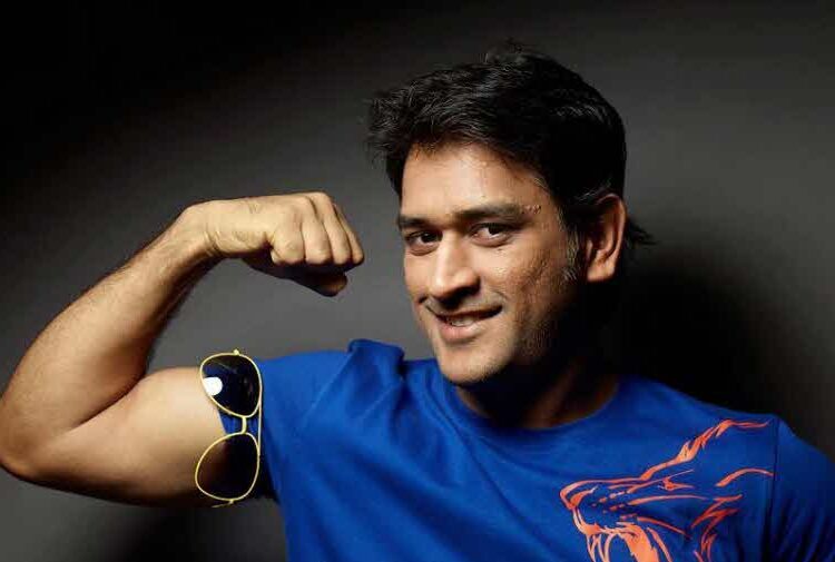 Mahendra Singh Dhoni Untold Story Tomatoheart | 11 Things to Know About Dhoni Before You Plan to Watch 'MS Dhoni: The Untold Story' #MeToo | 5 mahendra-singh-dhoni-untold-story-tomatoheart