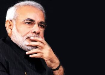 narendra-modi-tomatoheart