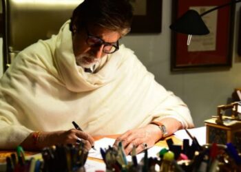 Amitabh Bachchan Pens Down This Beautiful Letter To 'All Granddaughters' Tomatoheart.com 6