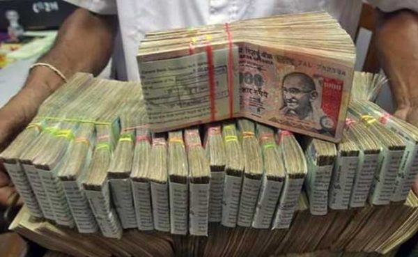 aflaatoon-50-crore-ka-note