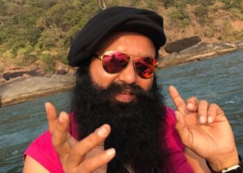 Gurmeet-Ram-Rahim Victim of great Indian Sickness 8